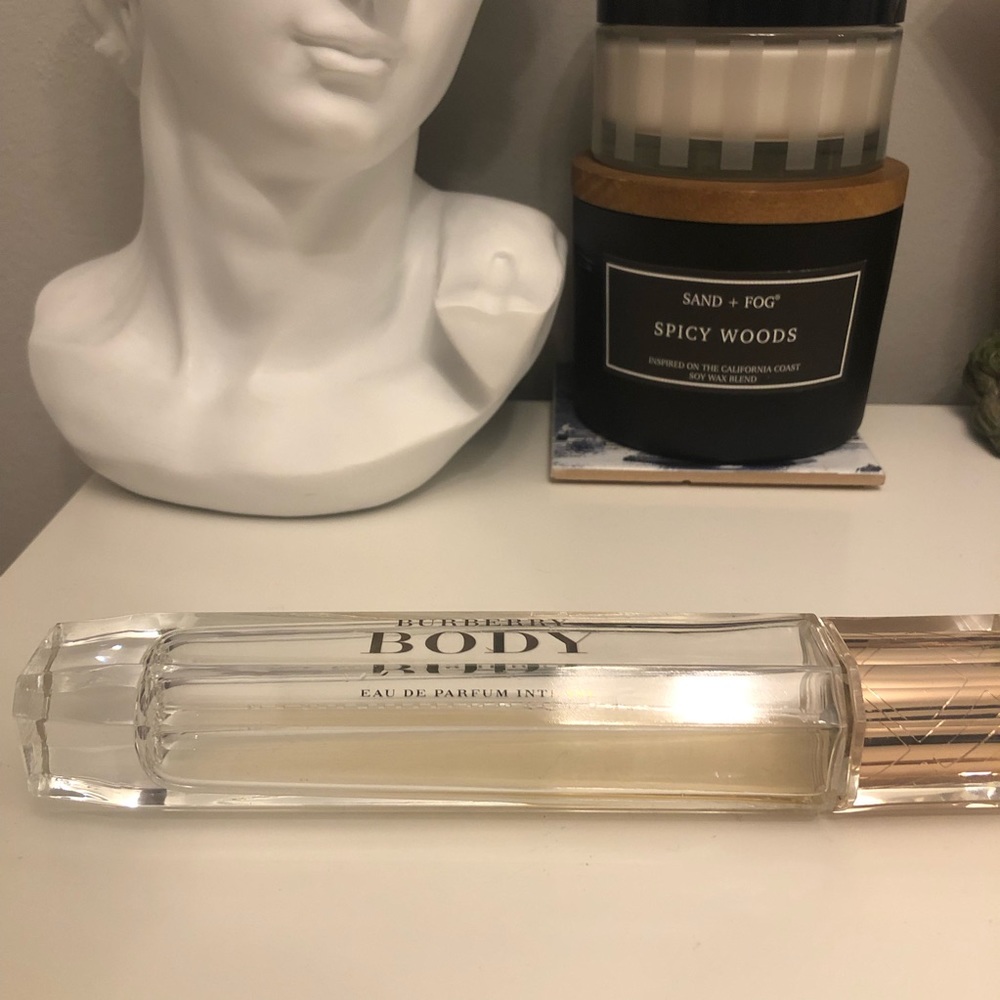 Sample Burberry Body Intense